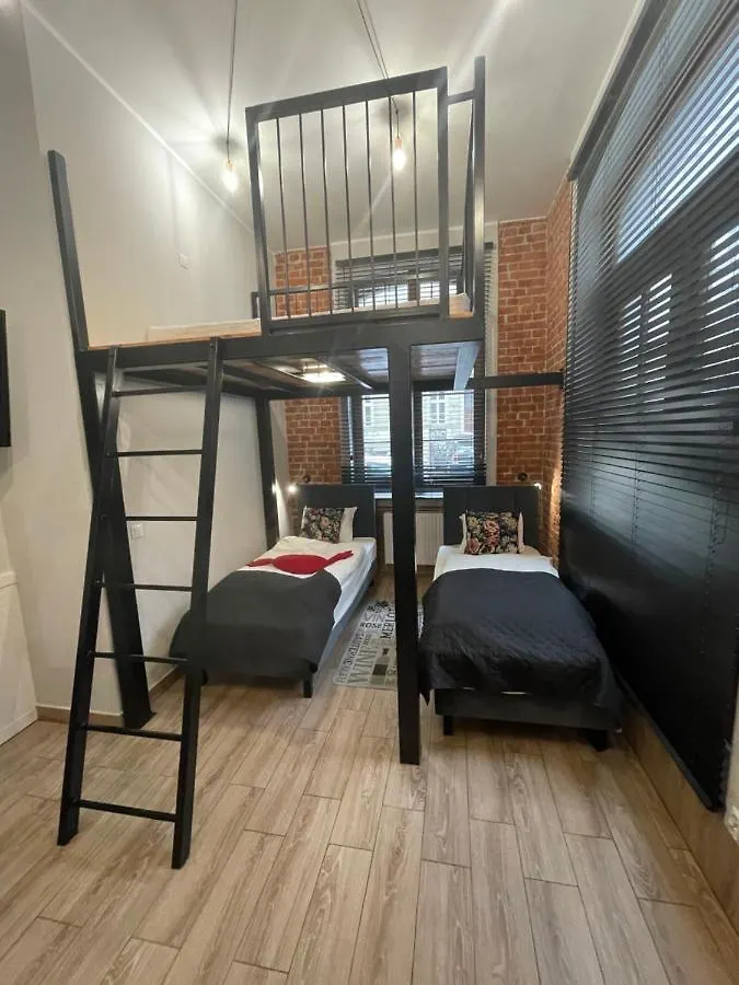 Apartamenty Loftowe Blisko Rynku 브로츠와프